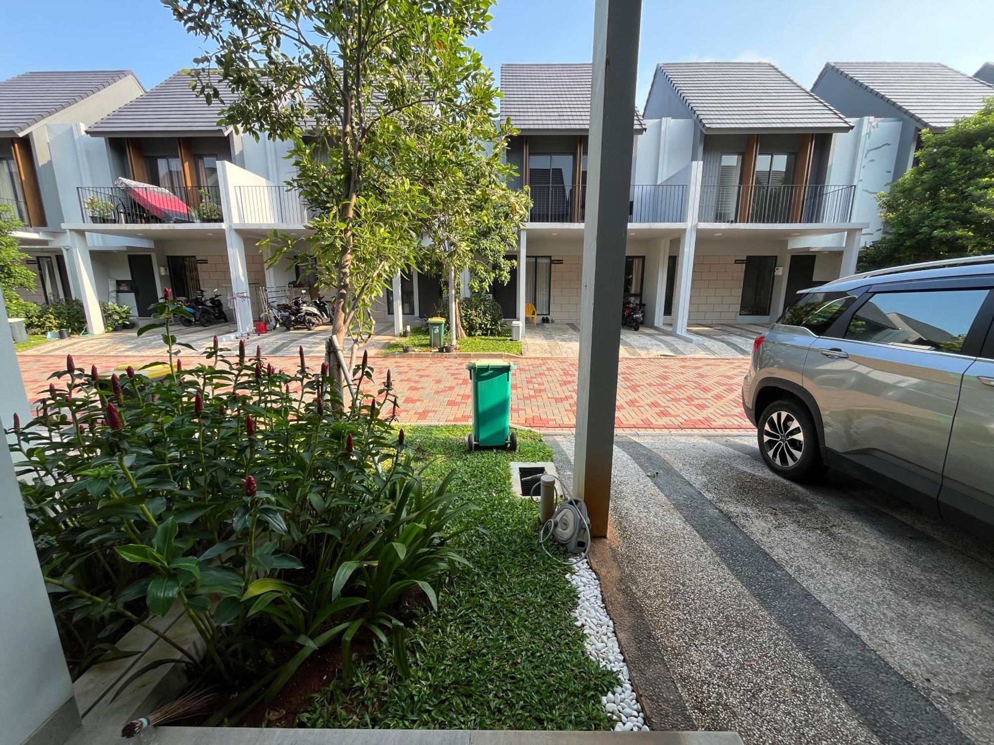 2 Floor Cozy House In Wisteria Jakarta Garden City Dış mekan fotoğraf